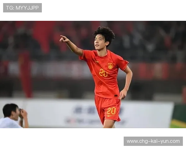 大连左后卫被比作国内传奇，球迷期待值爆表