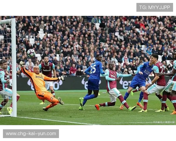 纽卡斯尔联边路配合制造大量高位球 纽卡斯尔联边路配合制造大量高位球